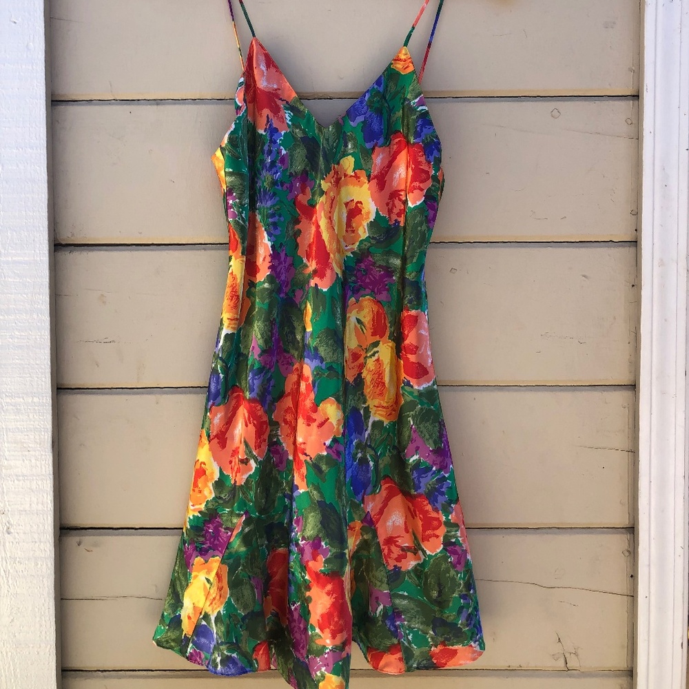 VINTAGE VICTORIA SECRET SLIP MINI DRESS FLORAL 90’s